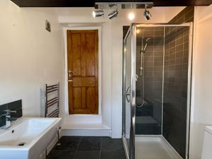Bathroom- click for photo gallery